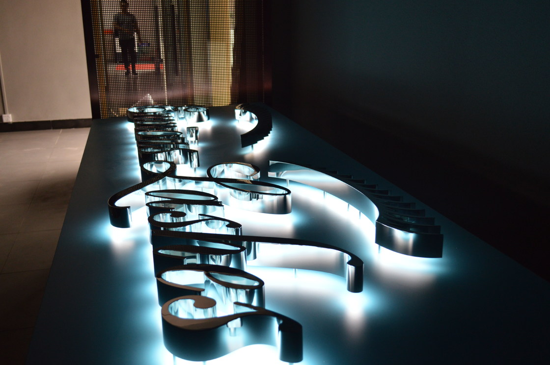 Fabricated Advertising Backlit Channel Letter Signs 3600K With Acrylic / PC Backer